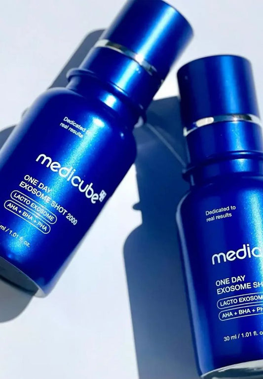 Blue microneedle facial Serum